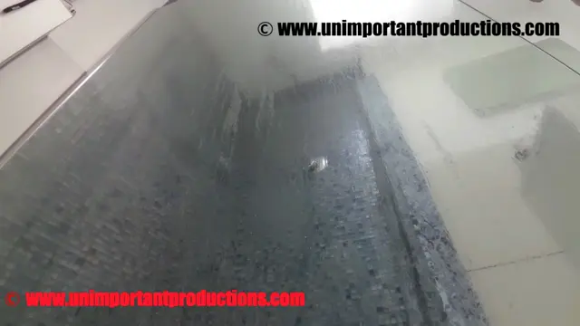 Shower with Luna - Mr. Unimportant